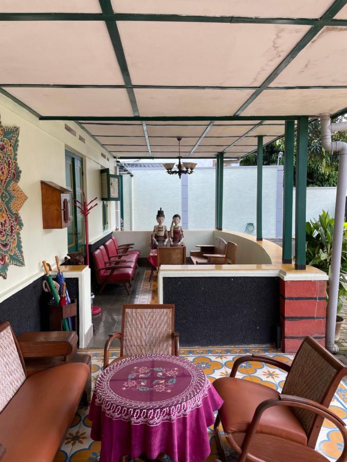 Pamularsih Homestay Yogyakarta Exterior foto