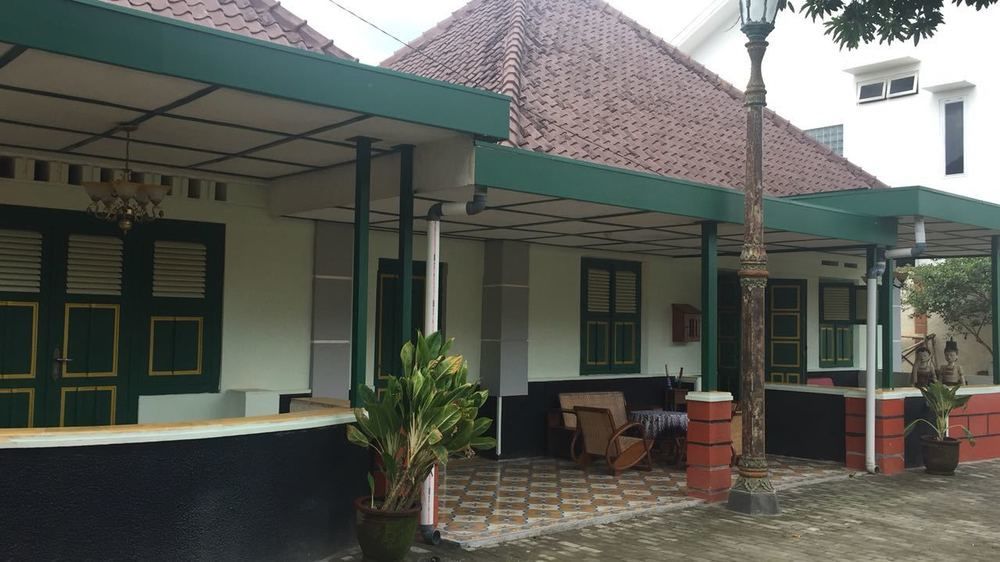Pamularsih Homestay Yogyakarta Exterior foto